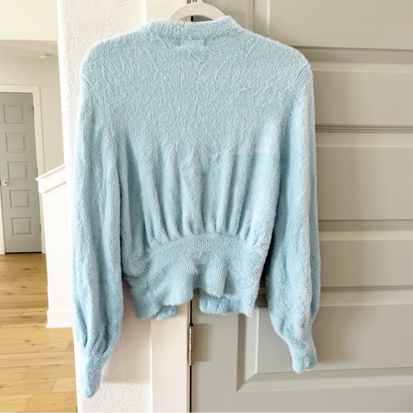 NWT L Space Blue Fuzzy Daydreaming Cardigan Revolve Anthropologie - Picture 7 of 8
